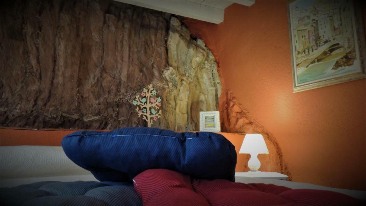 ريكو ديل غولفو دي سبيزيا Borgo Di Codeglia - Country Rooms المظهر الخارجي الصورة